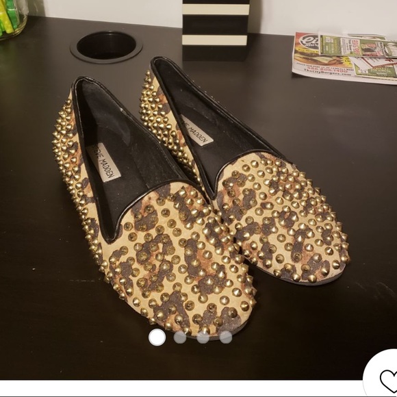 Great Condition! Steve Madden Leopard Stud Flat - Picture 1 of 4